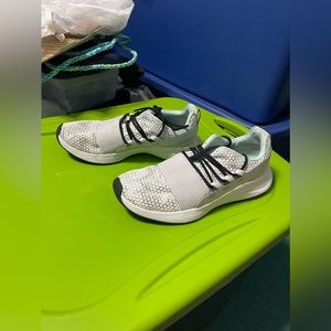 Women’s Under Armour Charged Breathe Running Shoes